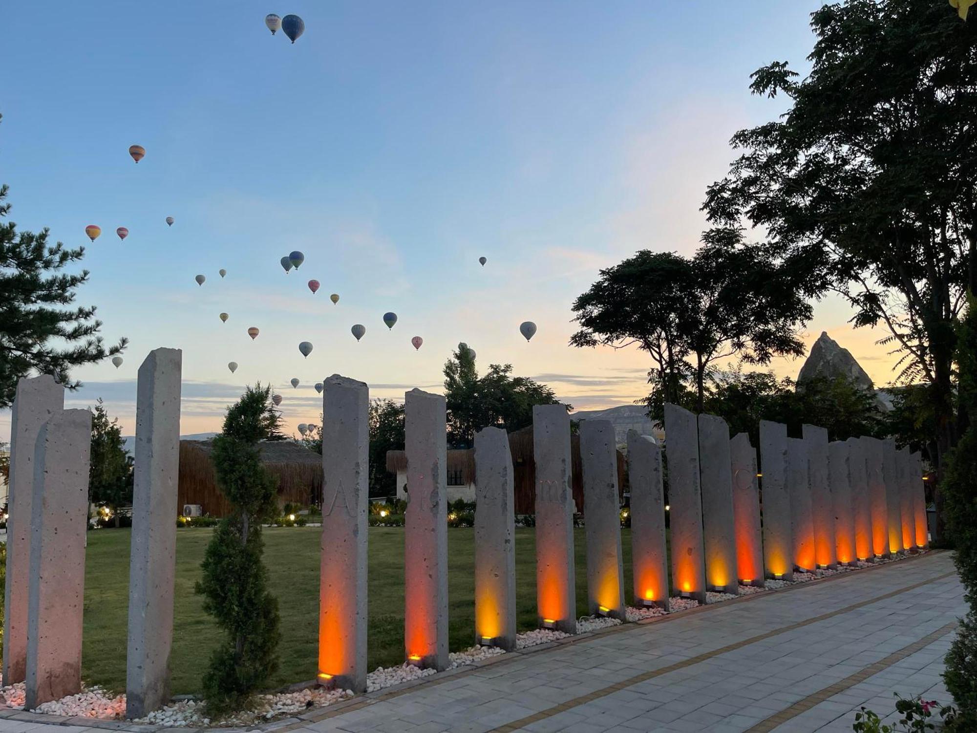 A La Mode Cappadocia Hotel เกอเรเม ภายนอก รูปภาพ