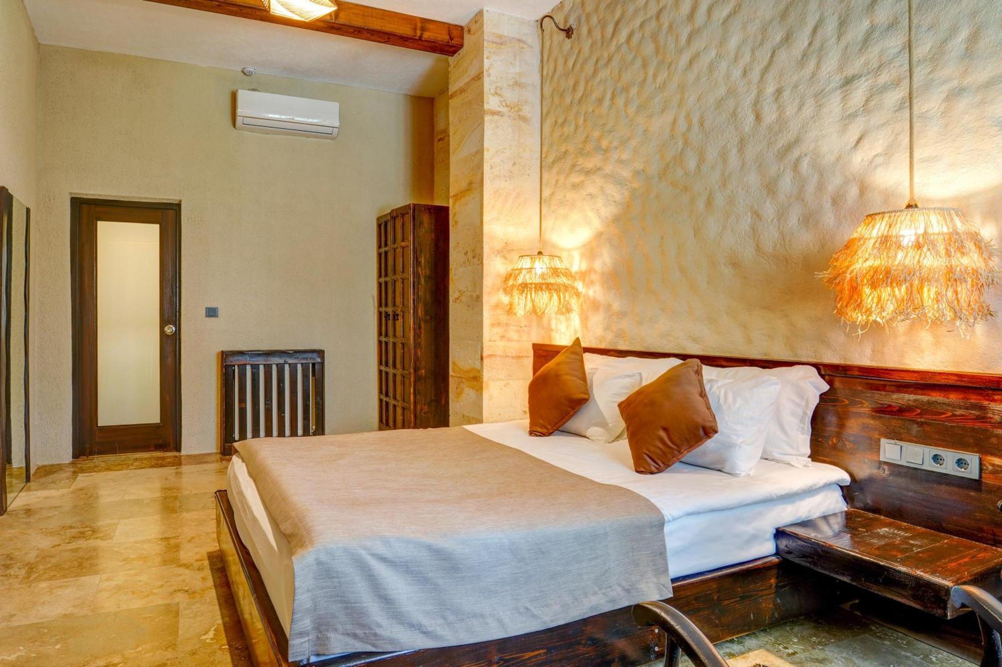 A La Mode Cappadocia Hotel เกอเรเม ภายนอก รูปภาพ