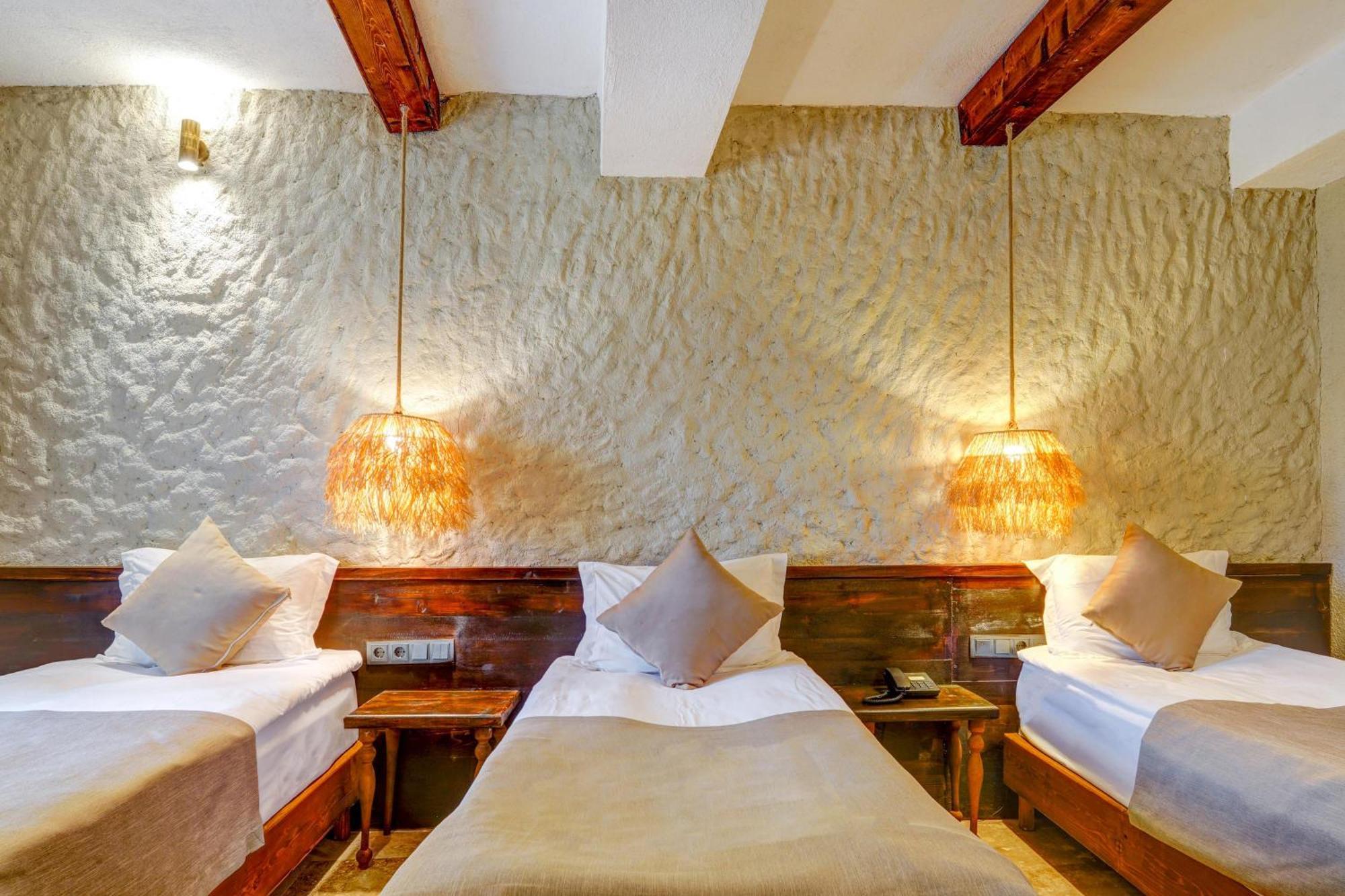 A La Mode Cappadocia Hotel เกอเรเม ภายนอก รูปภาพ
