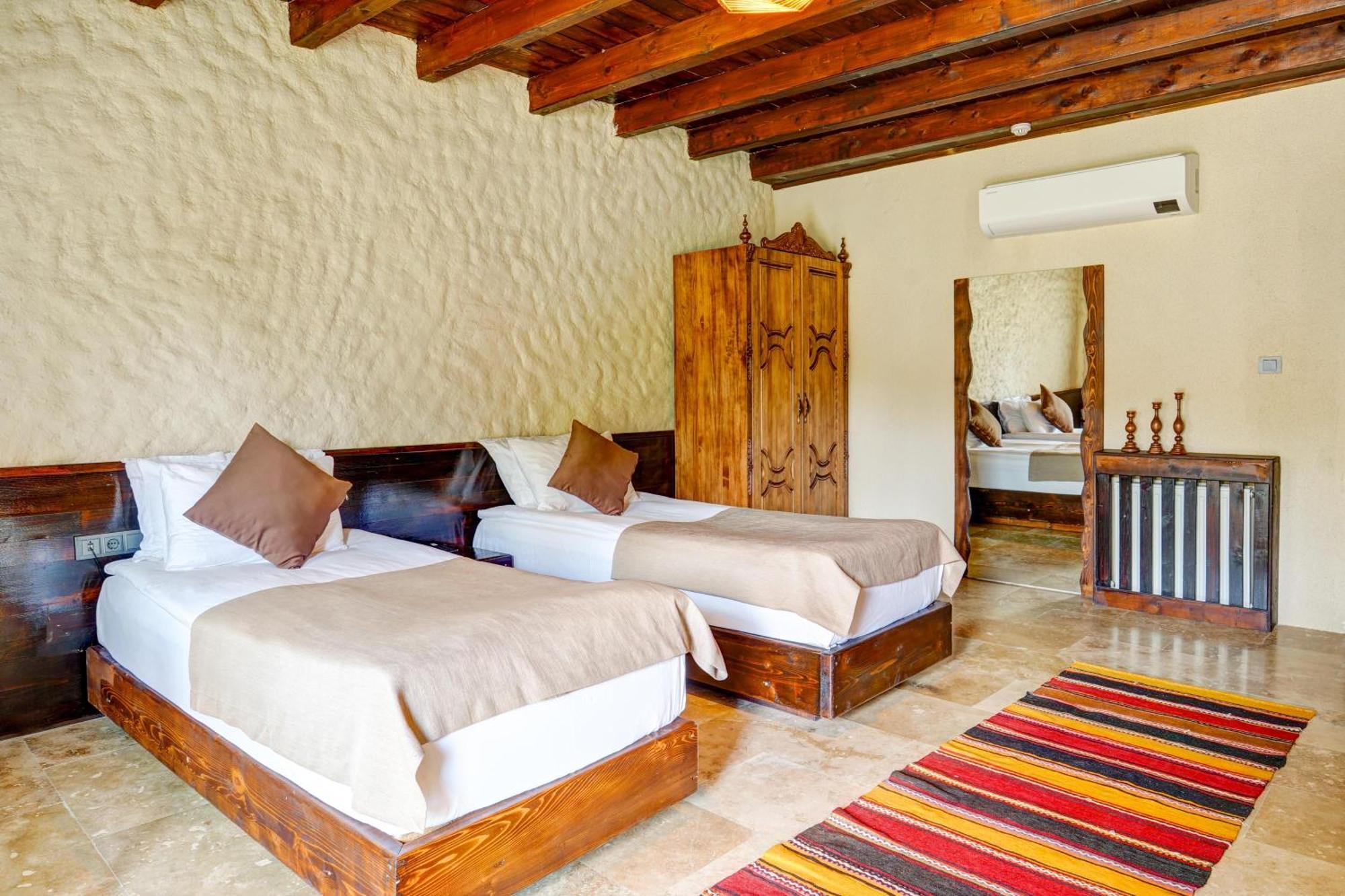 A La Mode Cappadocia Hotel เกอเรเม ภายนอก รูปภาพ