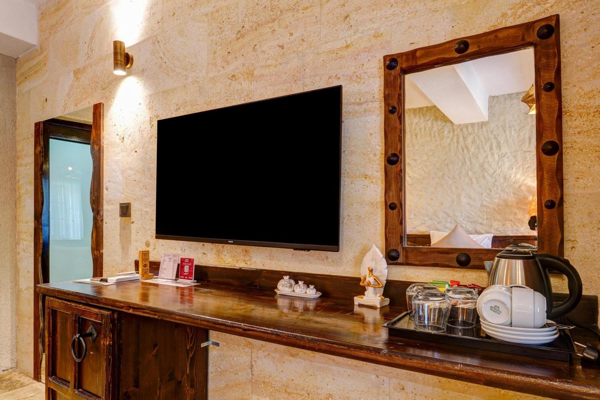A La Mode Cappadocia Hotel เกอเรเม ภายนอก รูปภาพ